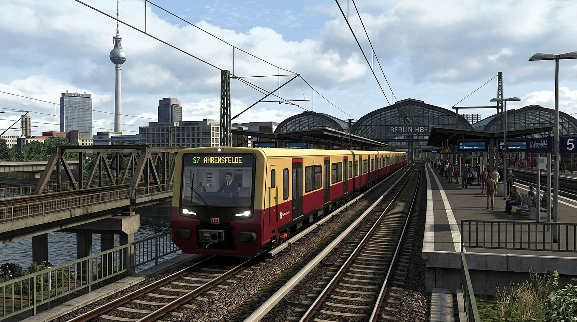 S-Bahn S7 am Hauptbahnhof